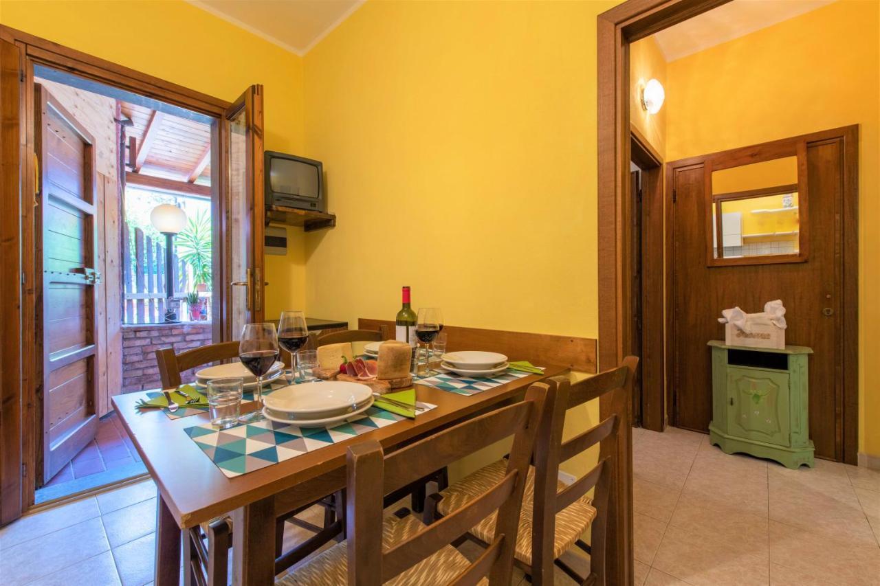 Hostly - Country House Donoratico - Only For Families Kültér fotó