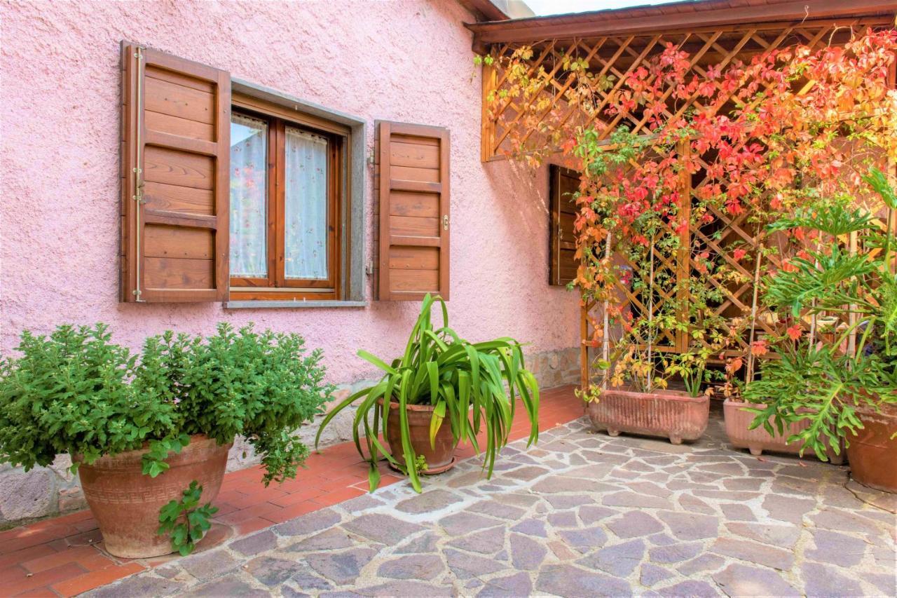 Hostly - Country House Donoratico - Only For Families Kültér fotó