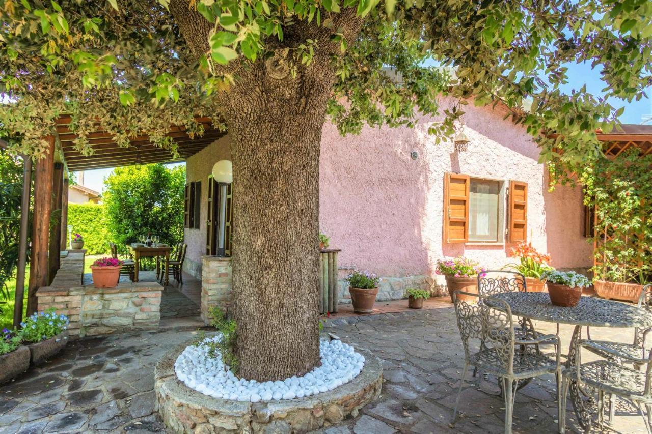 Hostly - Country House Donoratico - Only For Families Kültér fotó